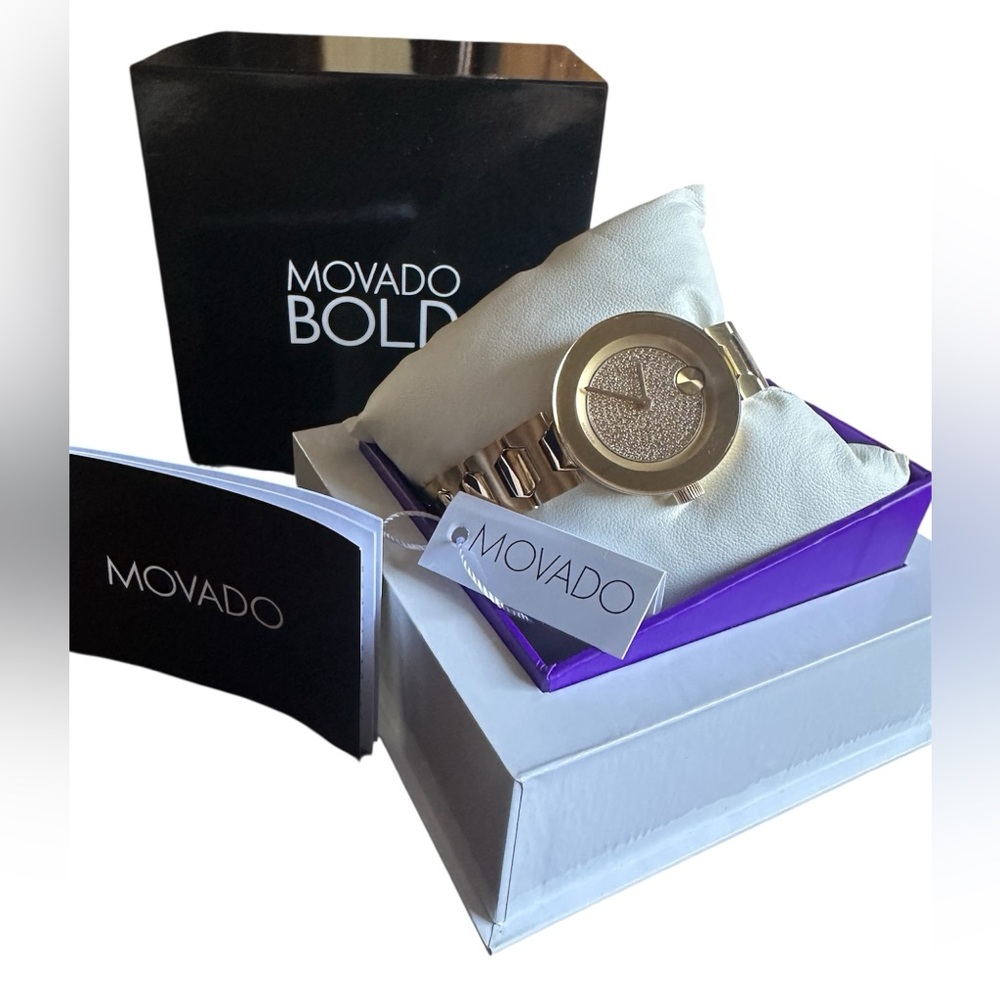 Movado Gold Women's Watch - Picture 2 of 8